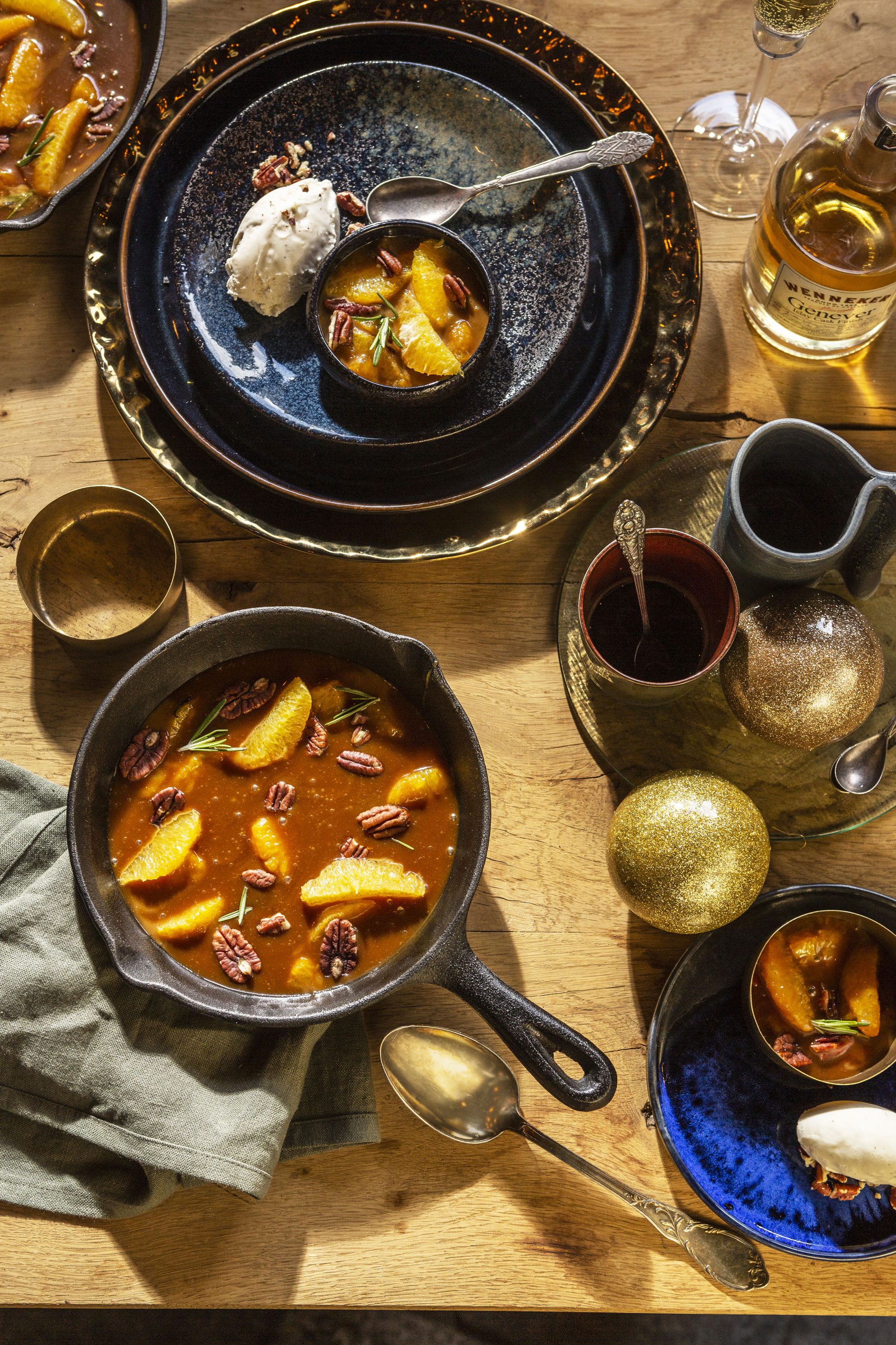 4 Gezouten karamel met sinaasappel 3 kerstmenu kamado big green egg recept - Gezouten karamel met sinaasappel, pecannoten & vanille-ijs