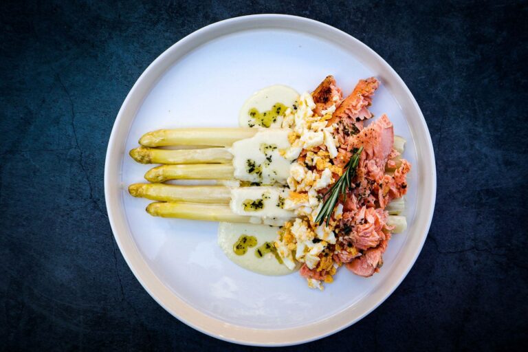 zalm asperges big green egg kamado recept 02 - Brabants goud: asperges met zalm en port salut