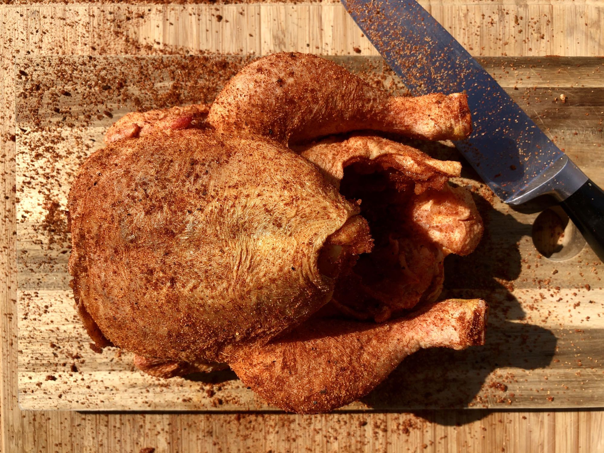 beer can chicken kamado big green egg recept 04 - Beer Can Chicken: een BBQ klassieker