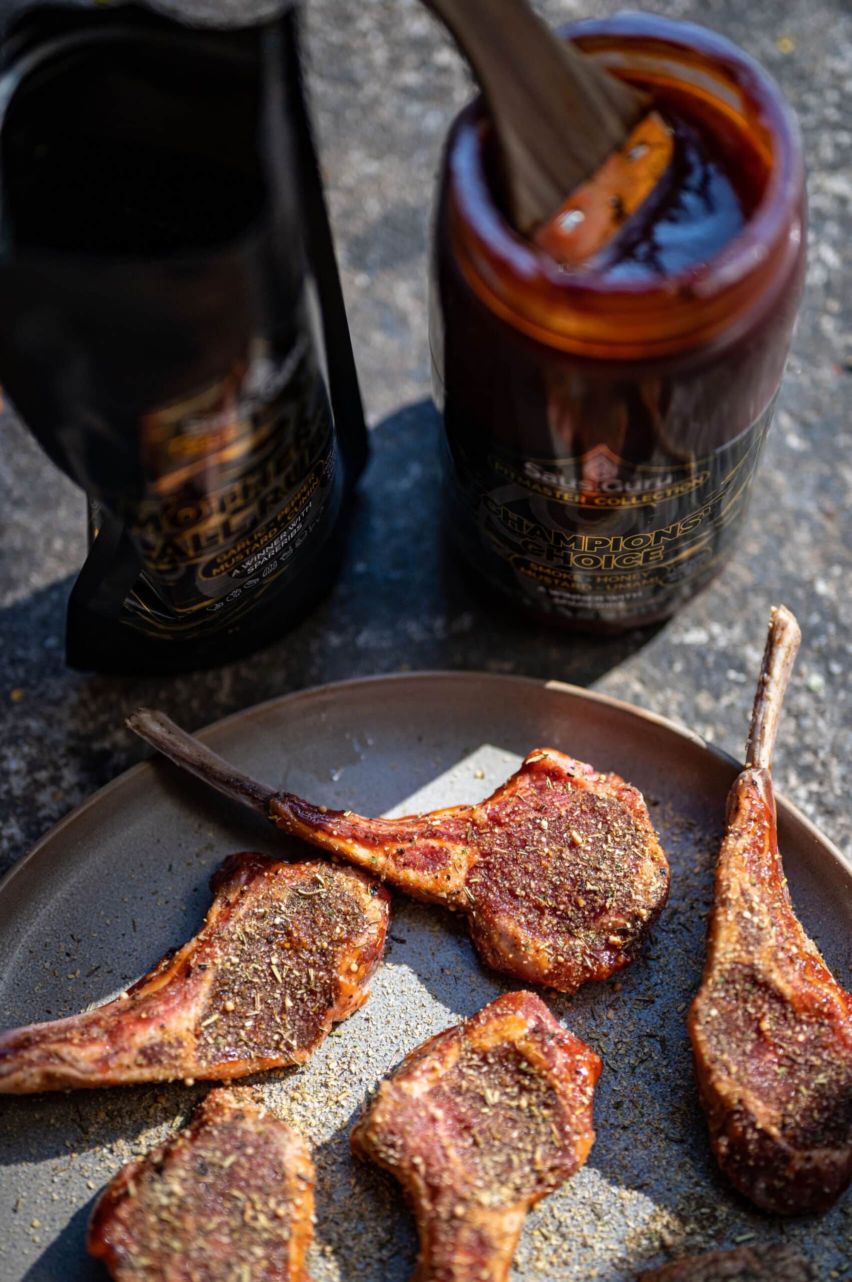 saus guru pitmaster kamado recept 30 scaled - Sticky lamskoteletjes