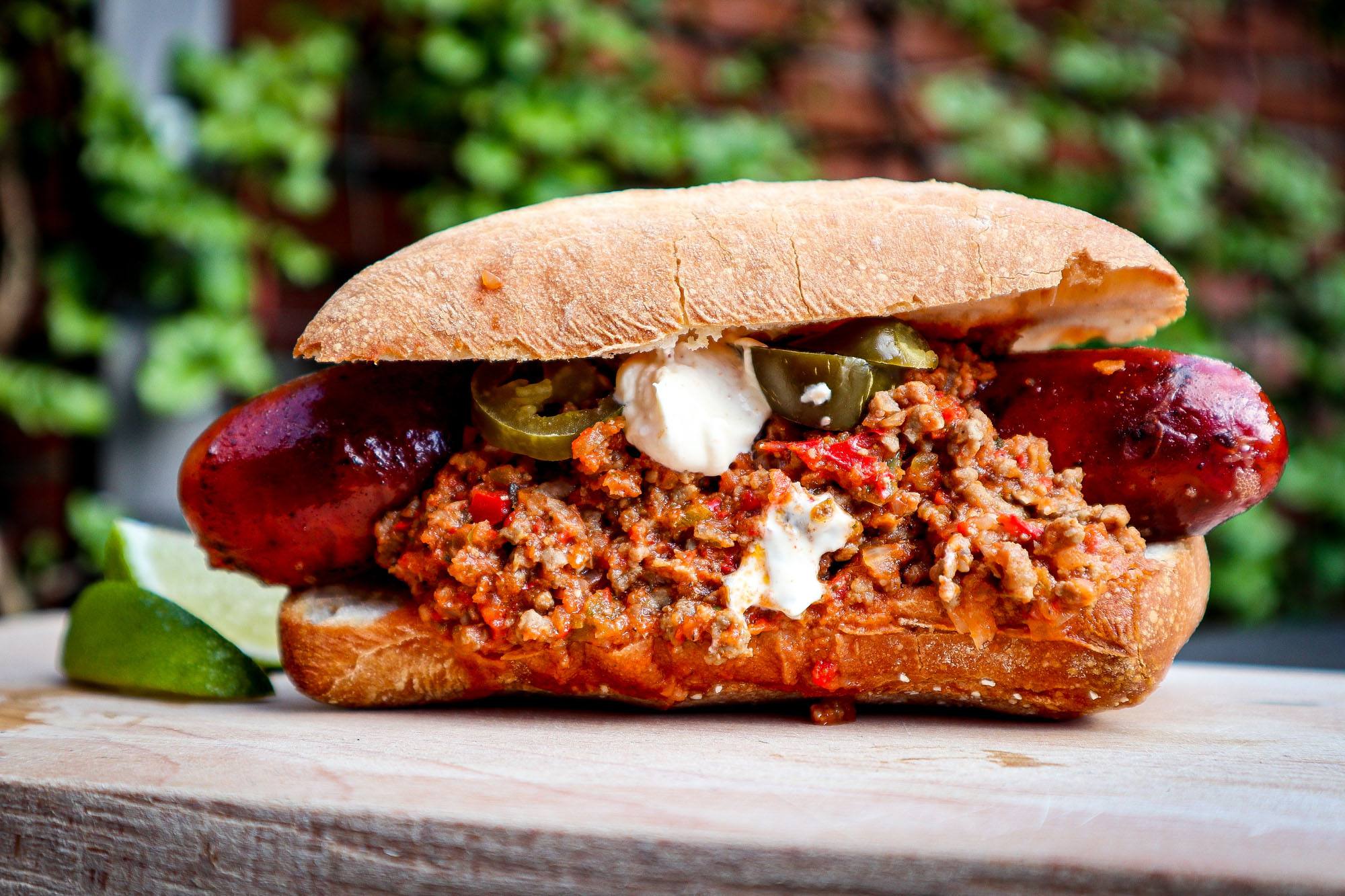 texas hotdog bbq kamado recept 07 - The Texas hot dog