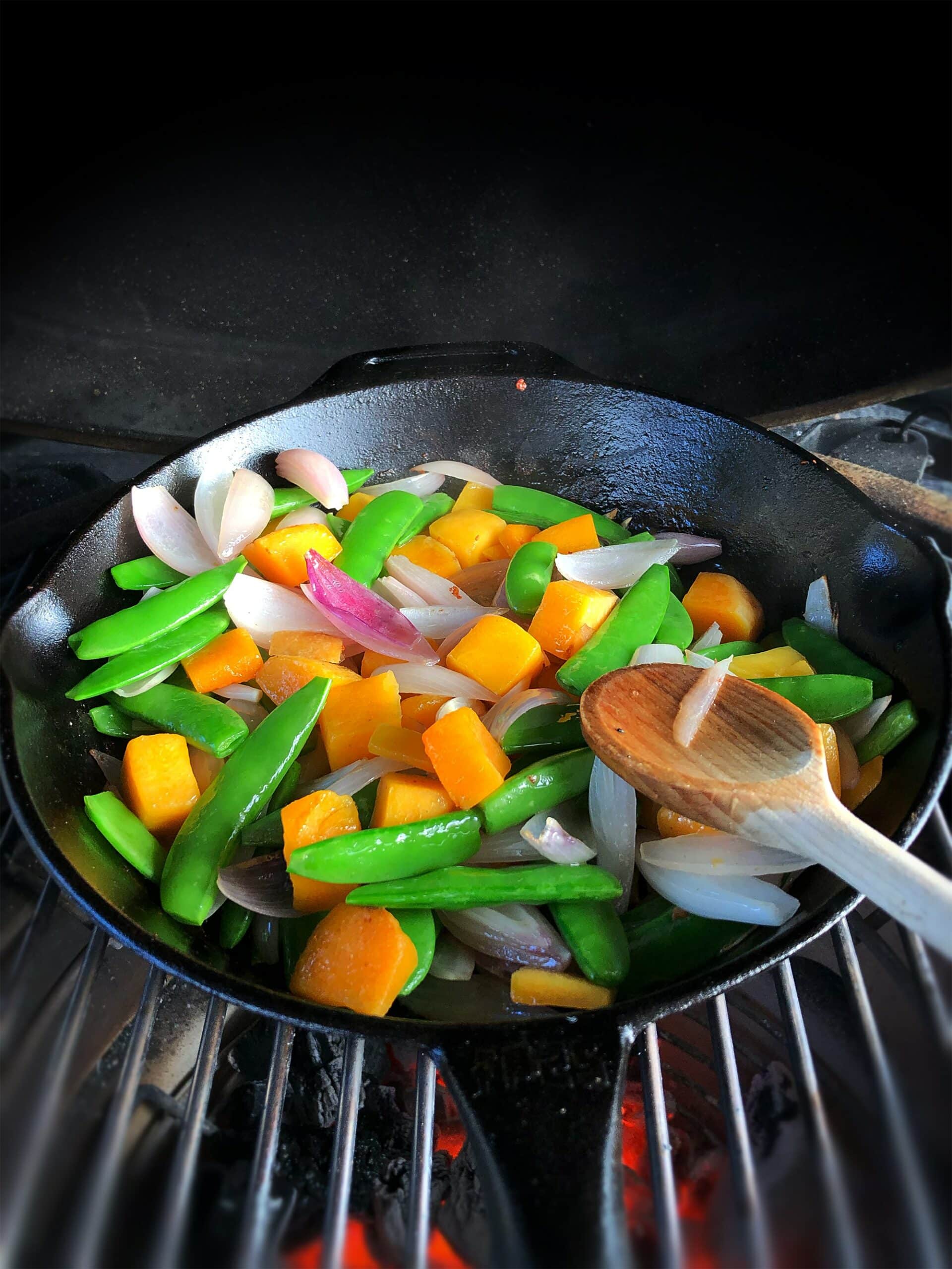 kamado bbq schol gegrilde groente big green egg recept 03 scaled - Schol met gegrilde groenten