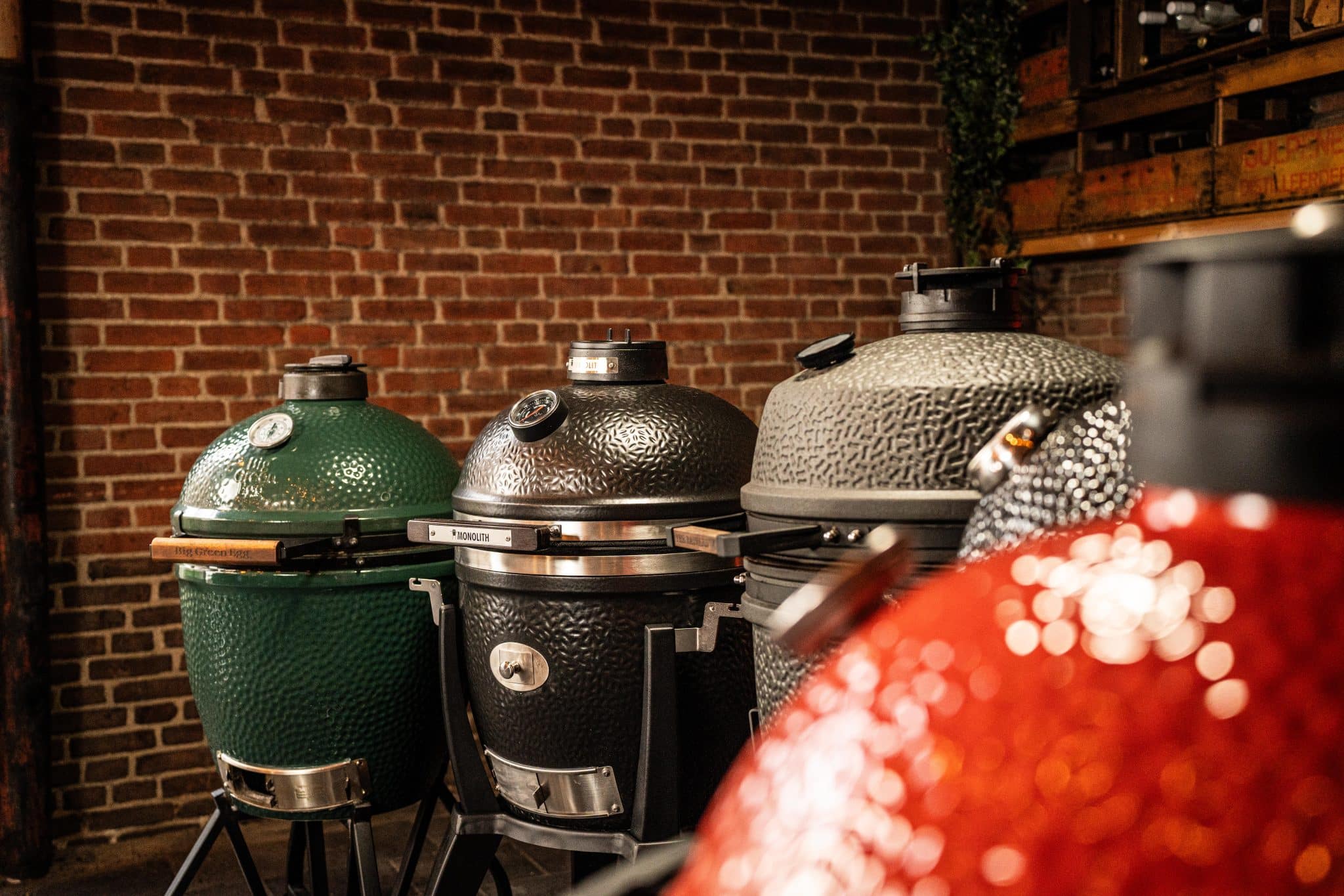 kamadovergelijkingtemperatuurtest hr scaled - Vergelijking kamado merken Big Green Egg, Kamado Joe, The Bastard, Monolith en Grill Guru