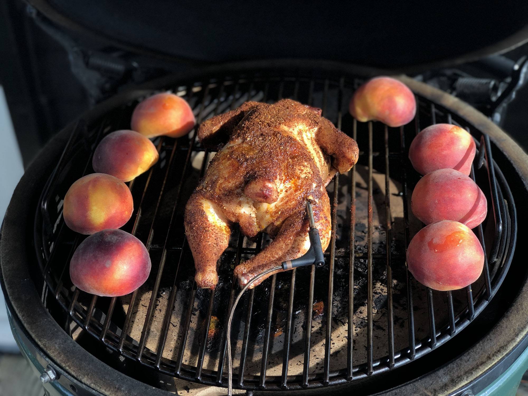 pulled chicken kamado green egg recept 06 - Pulled chicken met gegrilde perzik