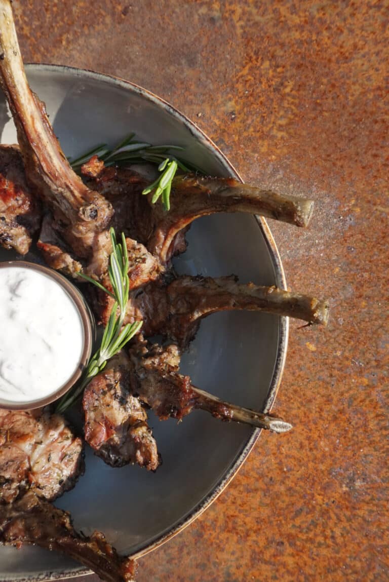 lamskoteletten yogurt bbq recept kamado green egg 04 - Lamskoteletten met yogurtdip