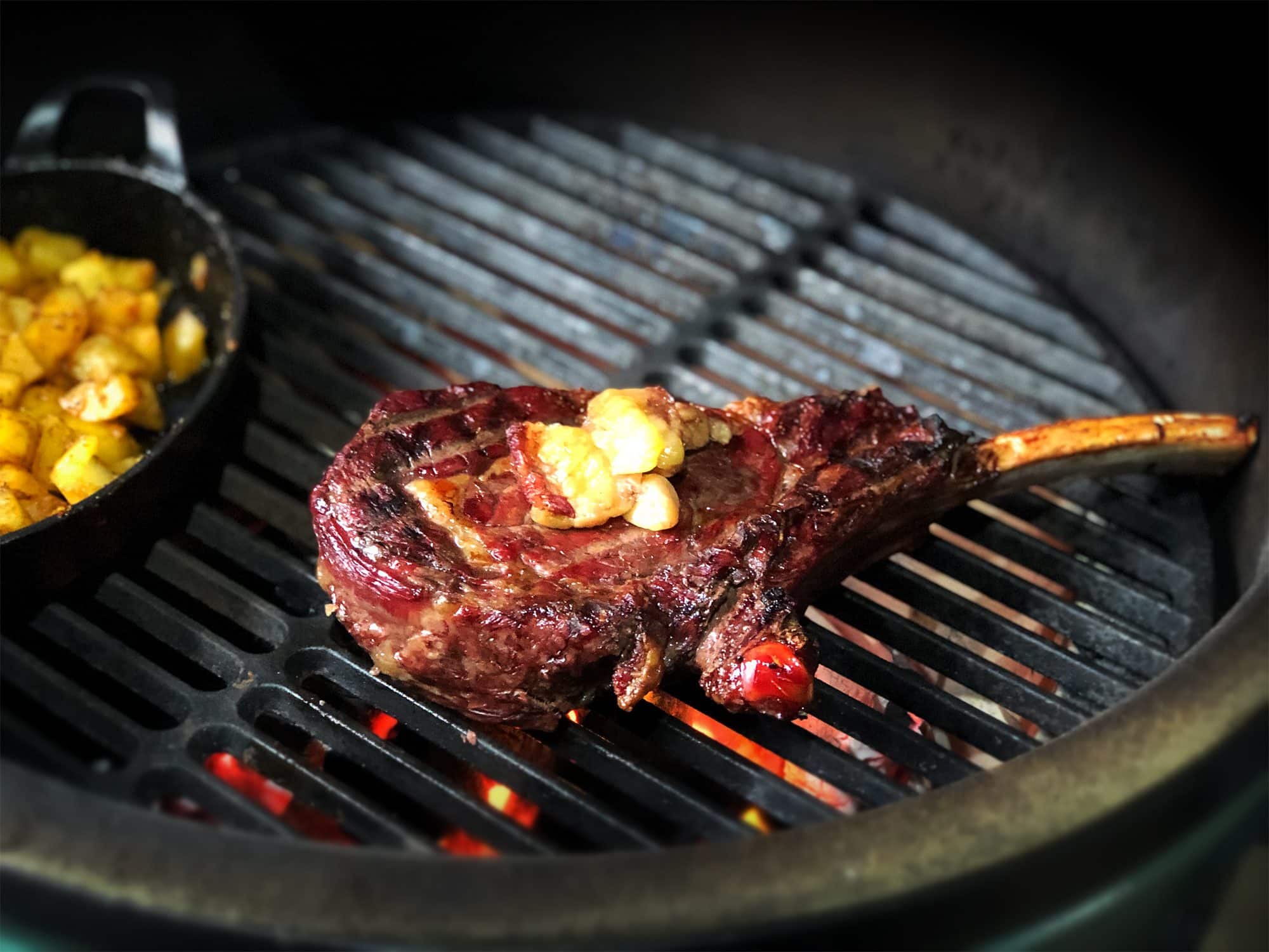 cote de boeuf zuurkoo big green egg kamado recept 01 - Côte de Boeuf met rode zuurkool