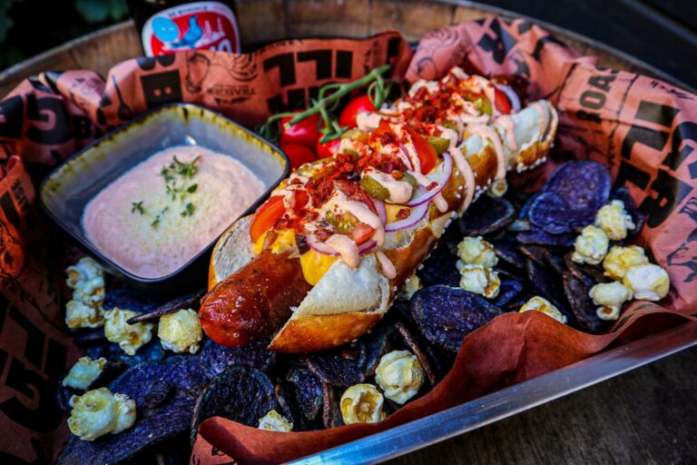 cheesedog bbq recept pelletgrill kamado green egg01 - Spicy Cheese dog