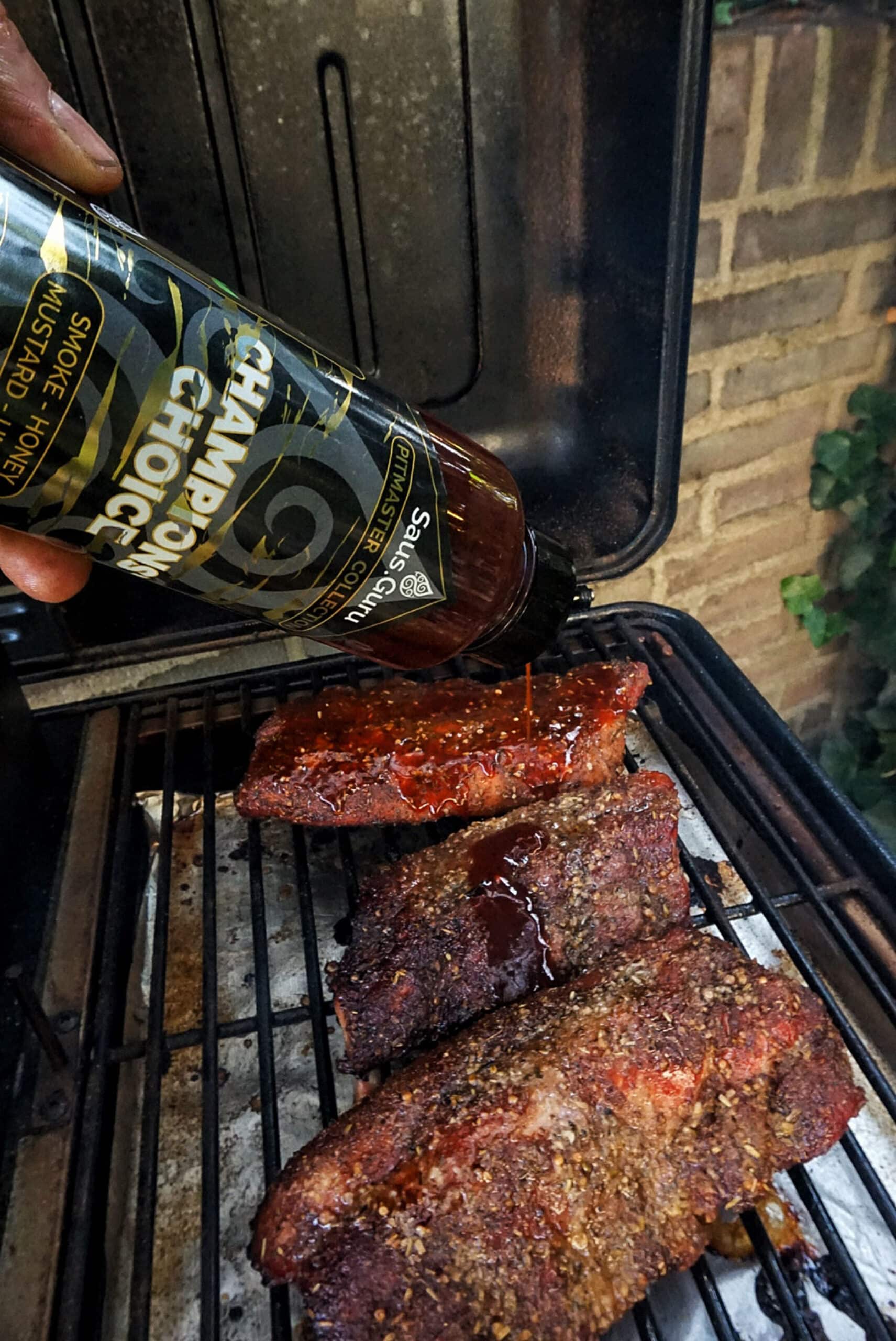 topped champions ribs kamado bbq recept egg 03 scaled - Topped Champions Spareribs w/ flamed Coleslaw