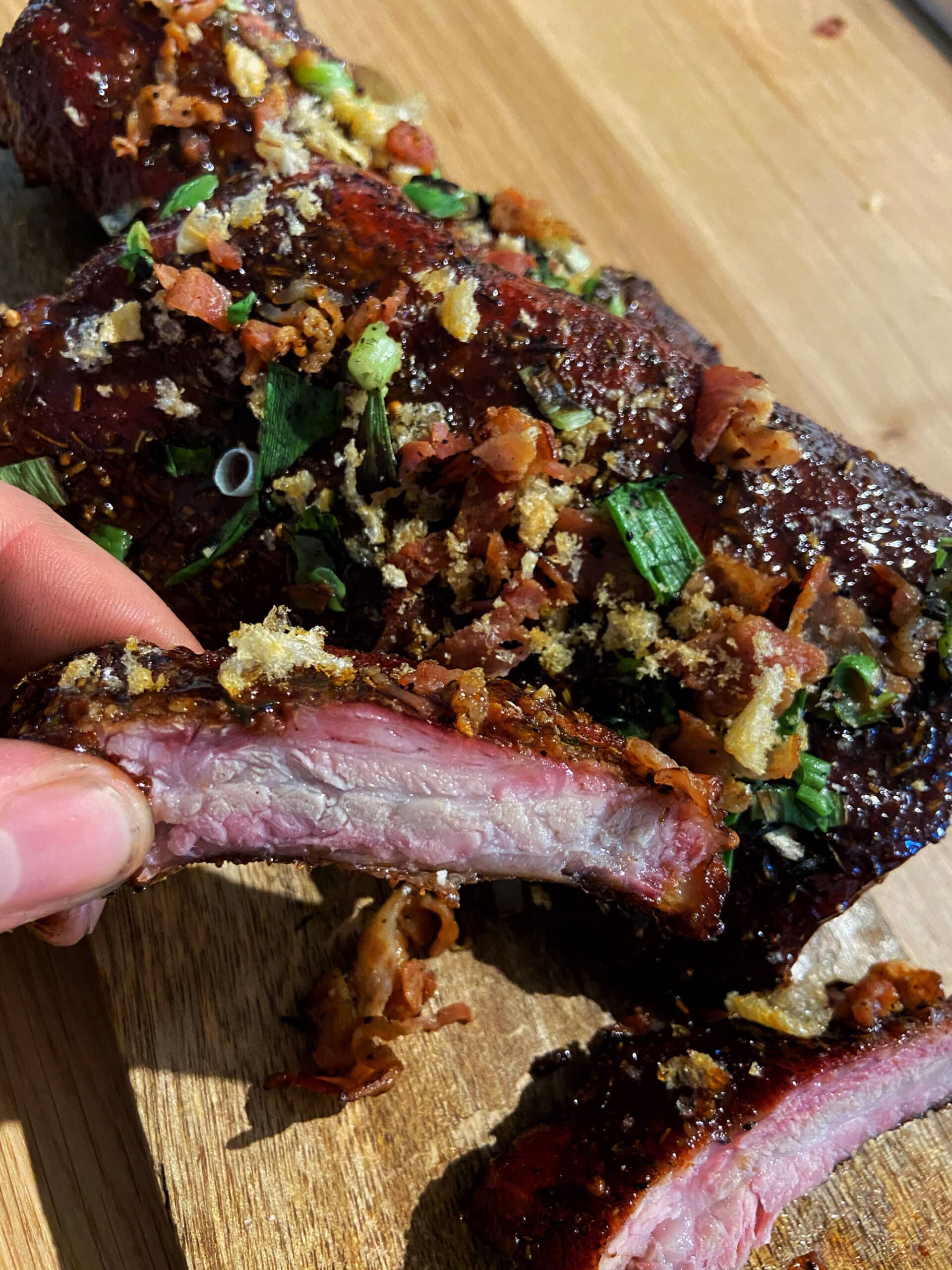 topped champions ribs kamado bbq recept egg 08 scaled - Topped Champions Spareribs w/ flamed Coleslaw