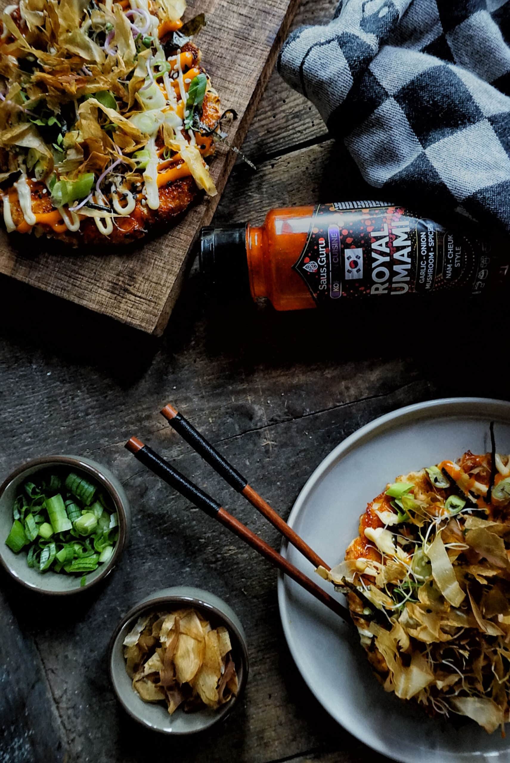 Royal Okonomiyaki Pancakes kamado bbq recept egg 07 scaled - Royal Okonomiyaki Pancakes