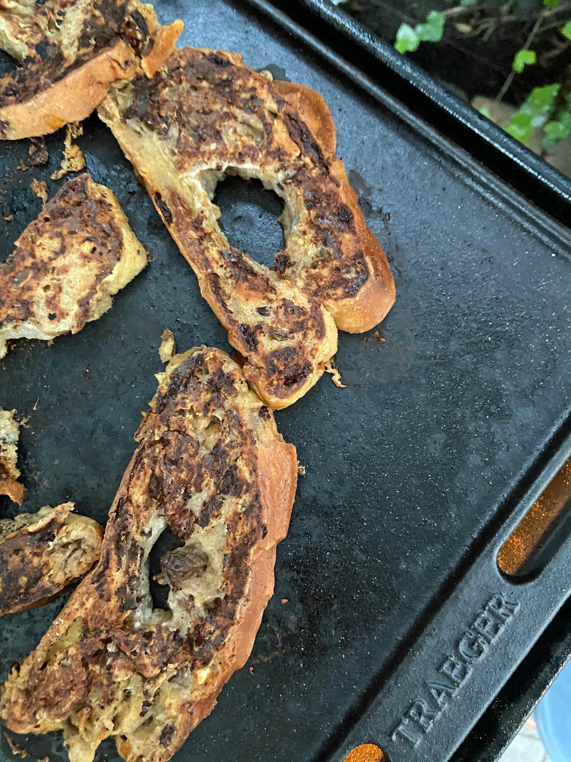 kerststol wentelteefjes kamado bbq recept egg 01 scaled - Kerststol wentelteefjes