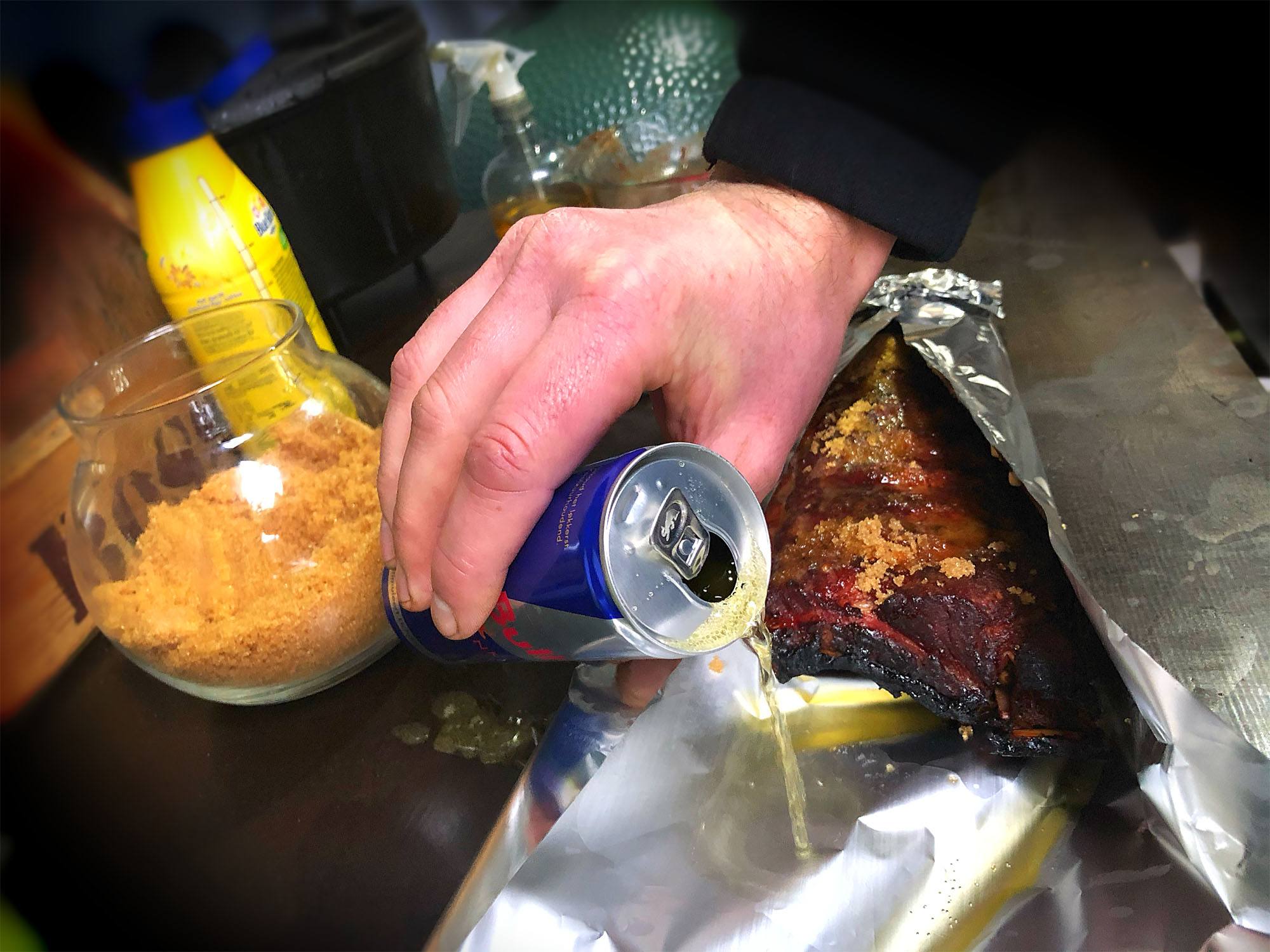 spareribs red bull kamado bbq recept egg 08 - Spareribs met vleugels