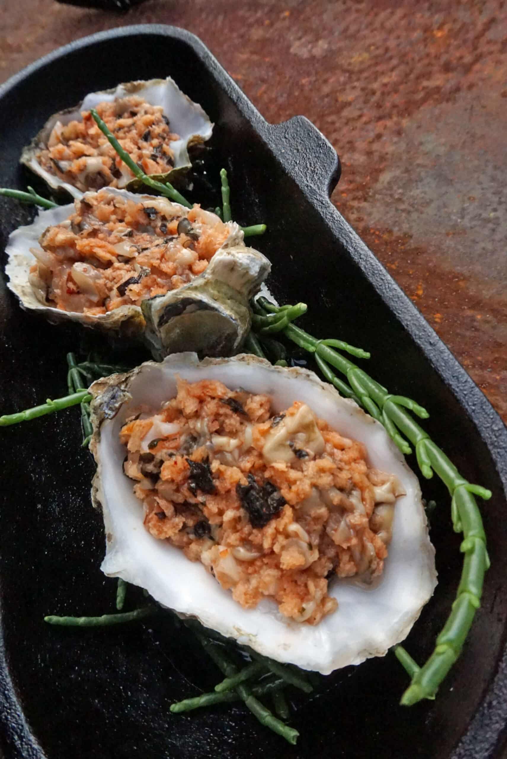 bbq oesters kamado bbq recept green egg 02 scaled - BBQ Oesters