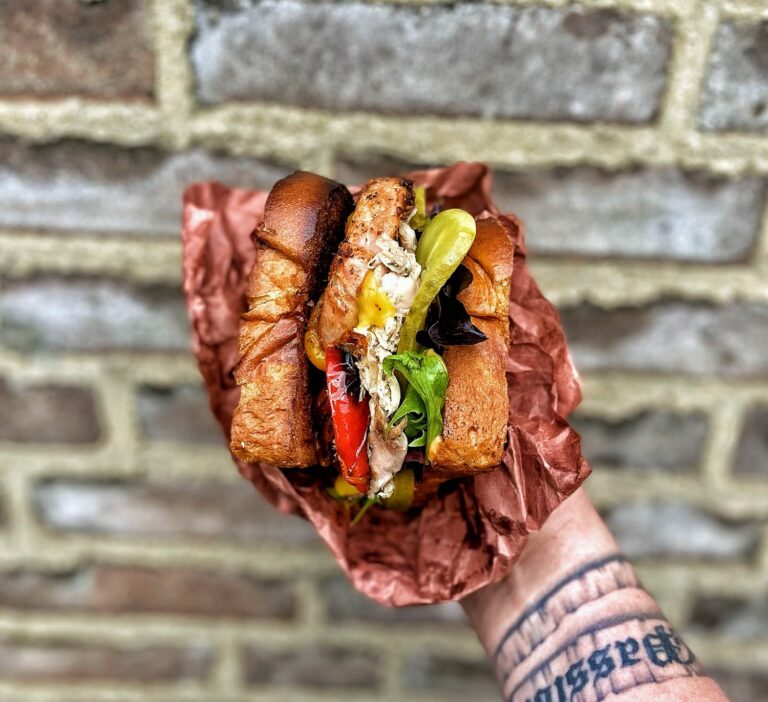 bbq sandwich kippendijen recept kamado green egg 03 - BBQ Sandwich met kippendijen