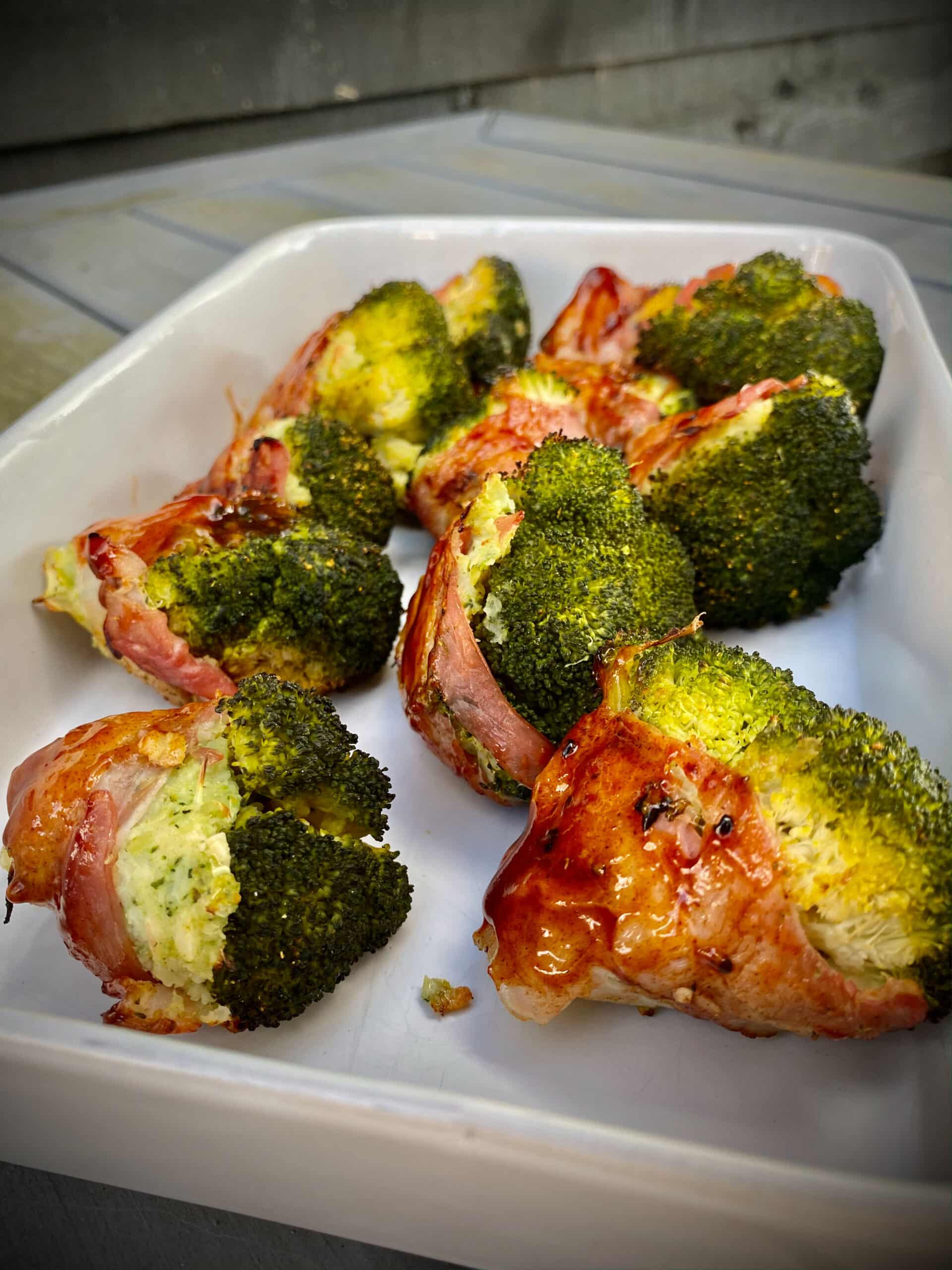 iberico ribfingers broccoli recept kamado egg 17 scaled - Iberico ribfingers met broccoli roosjes