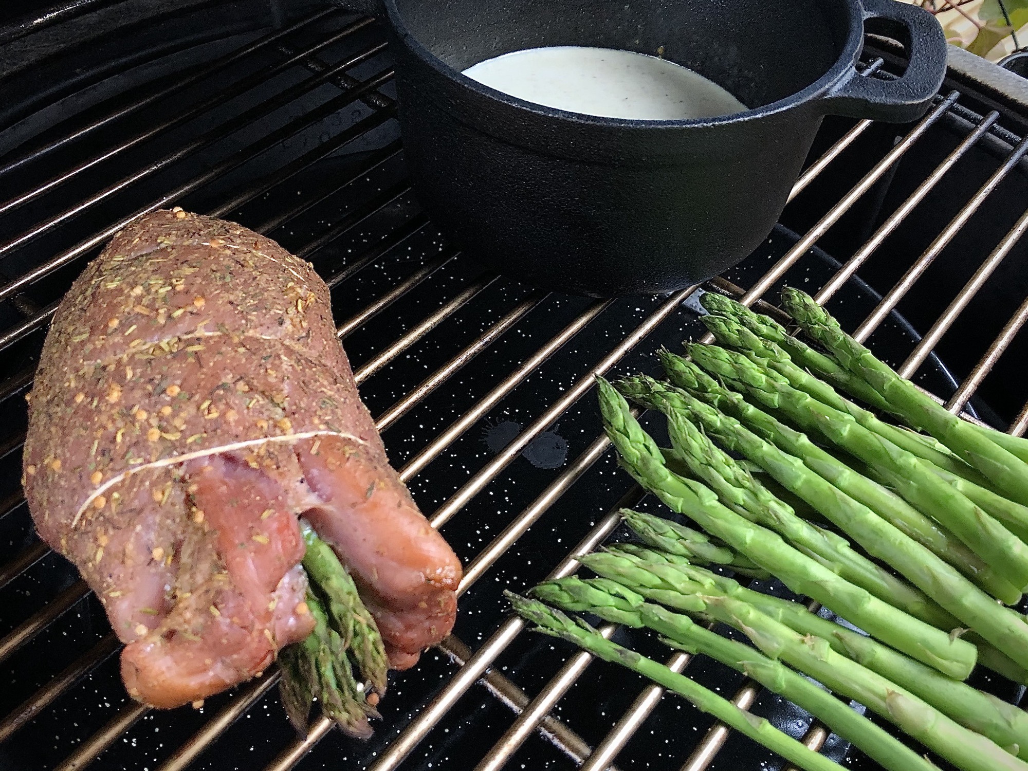 kamado big green egg recept Beenham op de bbq - Beenham rollade