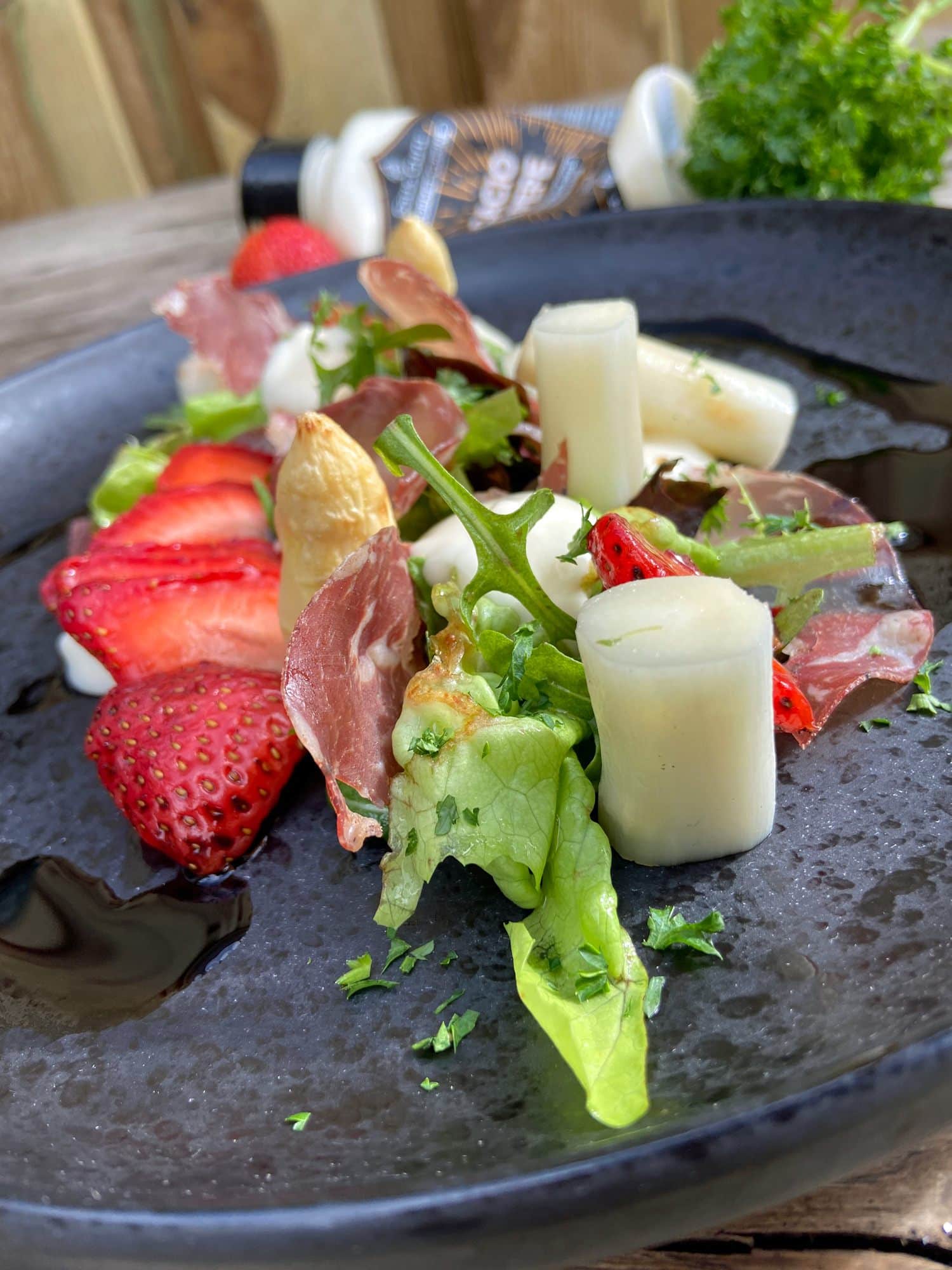 witte asperges aardbei recept kamado green egg 04 - Witte asperges van de BBQ met gemarineerde aardbeien