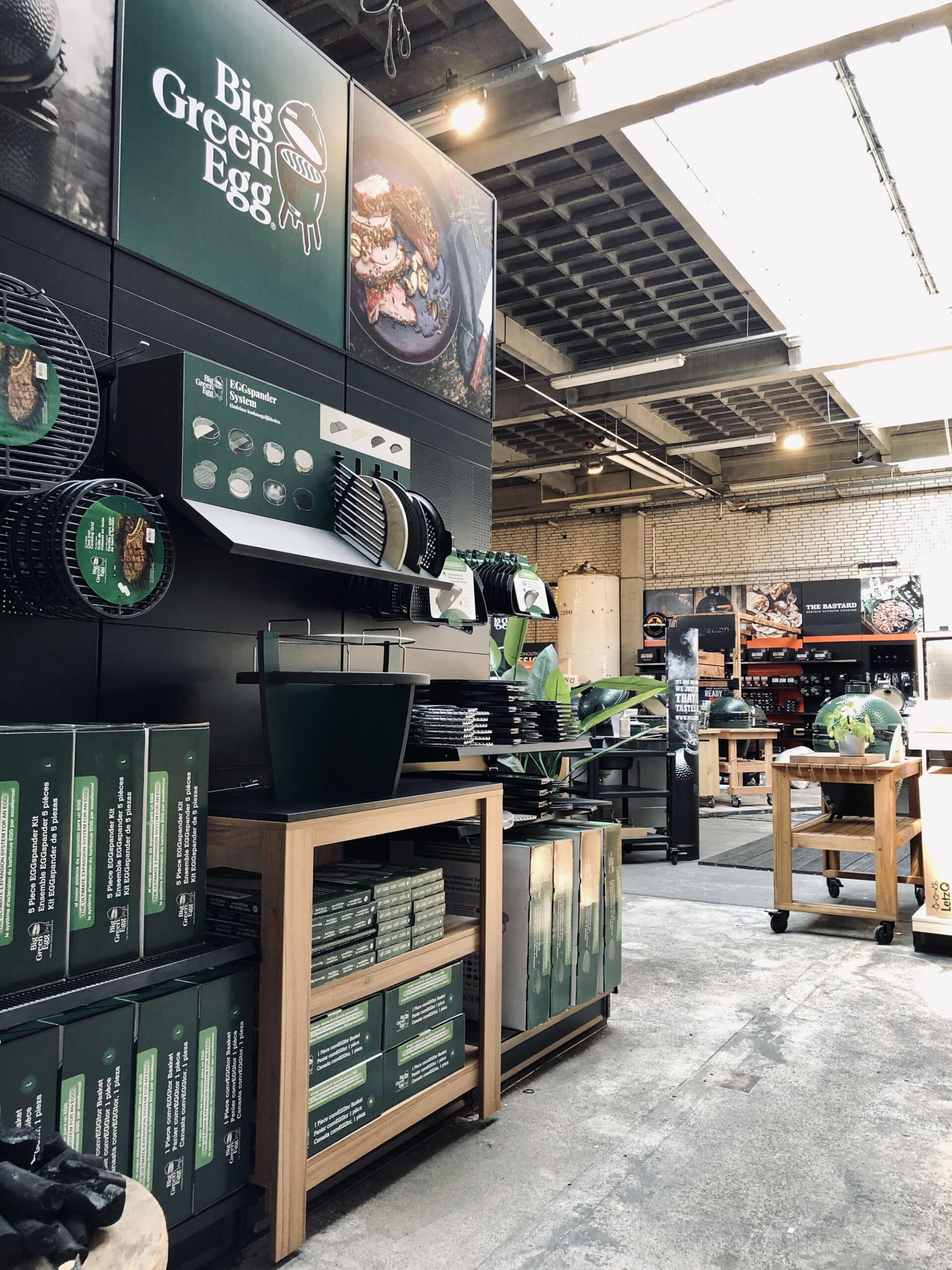 big green egg showroom winkel bbq experience center 05 scaled - Big Green Egg kopen