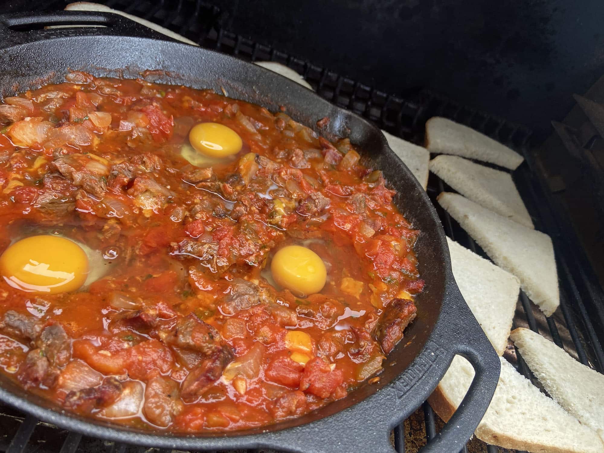 Pulled beef Shakshuka kamado bbq recept 20 - Pulled Beef Shakshuka