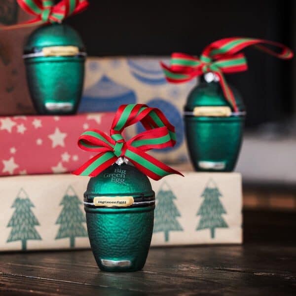 big green egg kerstbal webimage-e069e5bc-fc7b-4d26-b72741c99481ab4e