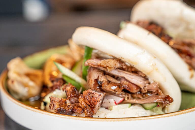 Bao bun pulled duck gyoza - Bao Bun met pulled duck